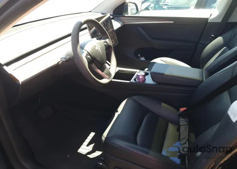 2024 Tesla Model Y Long Range Dual Motor All-Wheel Drive/Rwd из США, поврежденный, VIN 7SAYGDED9RF093975